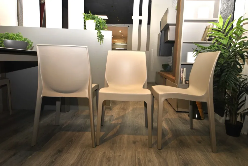 La Seggiola Sedia Quattro sedie falena velvet di in OFFERTA OUTLET -20%- Sedie