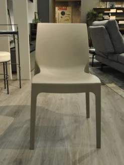 La Seggiola Sedia Quattro sedie falena velvet di in OFFERTA OUTLET -20%- Sedie