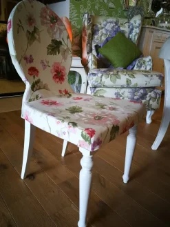 Sedia Sedia in legno rivestita in stoffa  di in OFFERTA OUTLET -66%^Callesella New