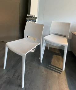 Sedia Sedie impilabili a prezzo scontato^ZR Sale