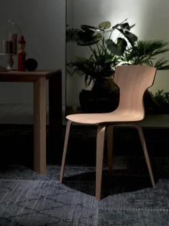 New Sedia senza braccioli Hat a prezzo ribassato Sedie