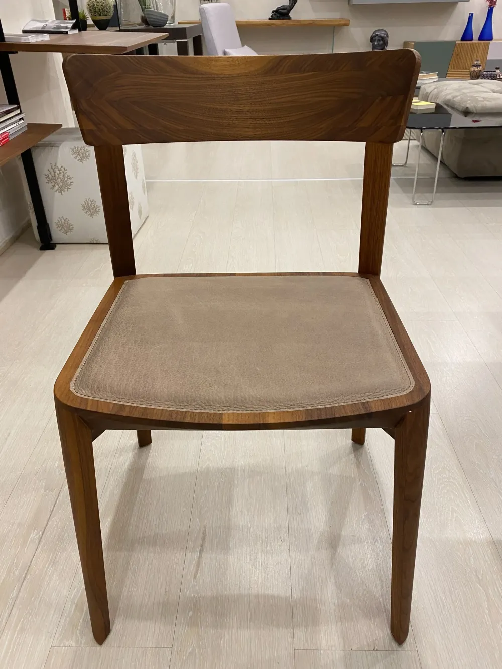 Sedia senza braccioli Mia leather a prezzo scontato^Riva 1920 Discount