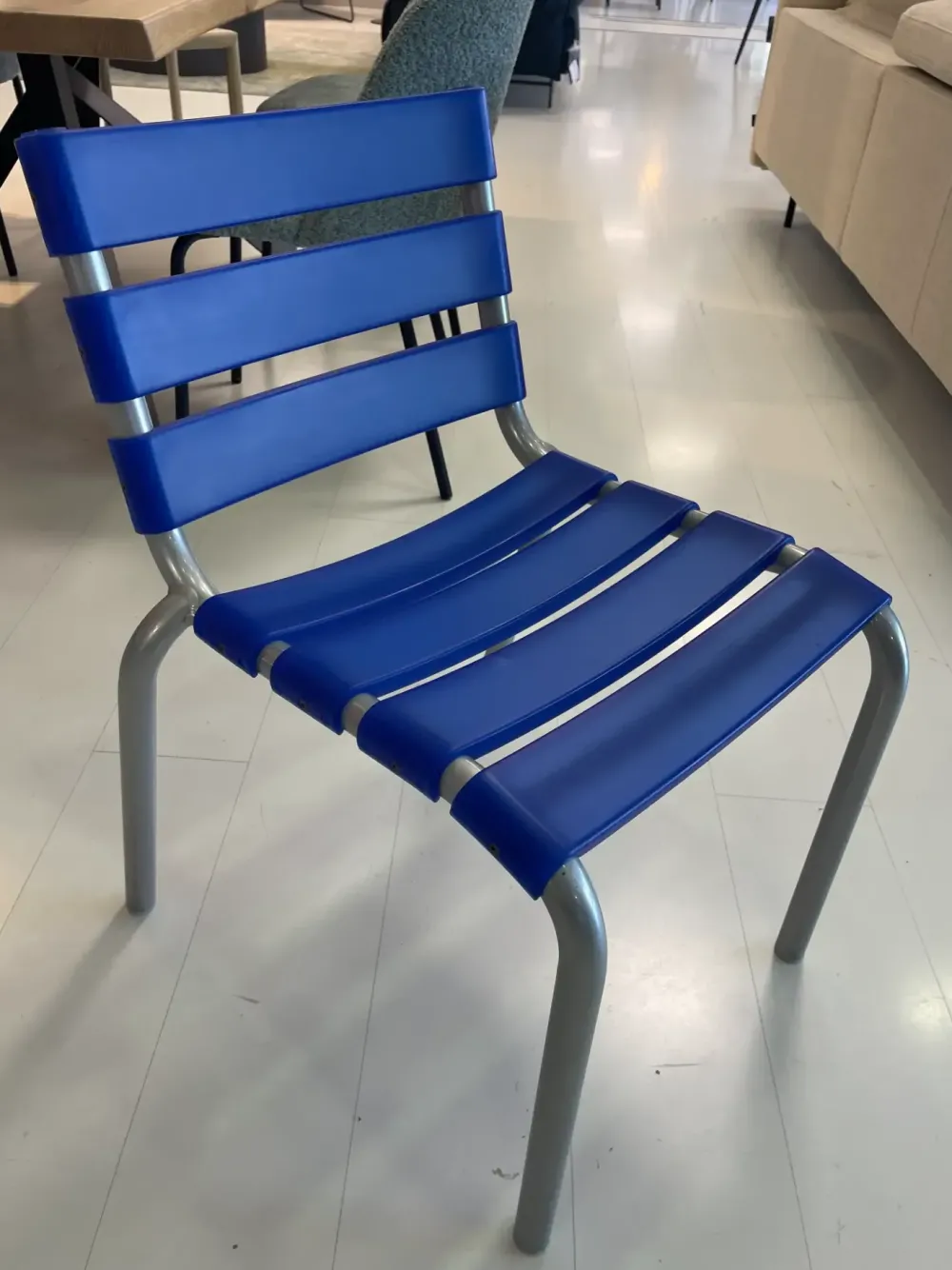 Ycami Sedia senza braccioli Sedia mod m.a.s. in alluminio di a prezzo scontato- Sedie