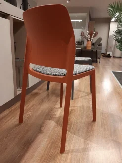 Sedia senza braccioli T!pa imbottita   a prezzo ribassato^Point House Hot