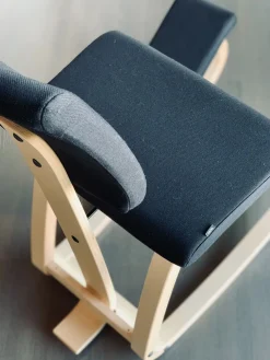 Clearance Sedia senza braccioli Variable balans plus di a prezzo scontato Sedie