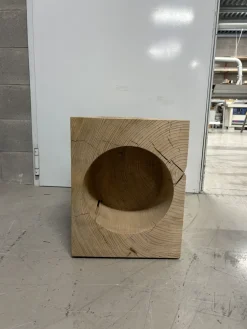 Riva 1920 Sgabello con base centrale Temperino in offerta- Sgabelli