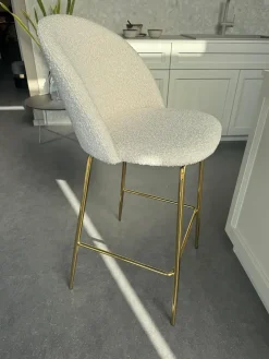 Sgabello da cucina Car a prezzo scontato Sgabelli