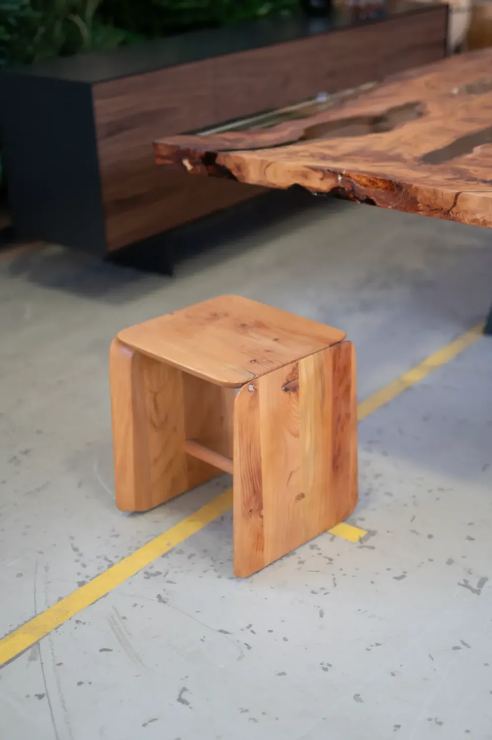 Sgabello da soggiorno Tak in Offerta Outlet Sgabelli