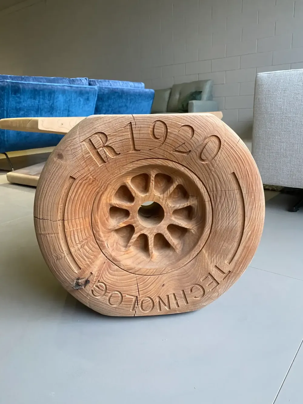 Sgabello modello F1 SCONTATO a PREZZI OUTLET^Riva 1920 Clearance