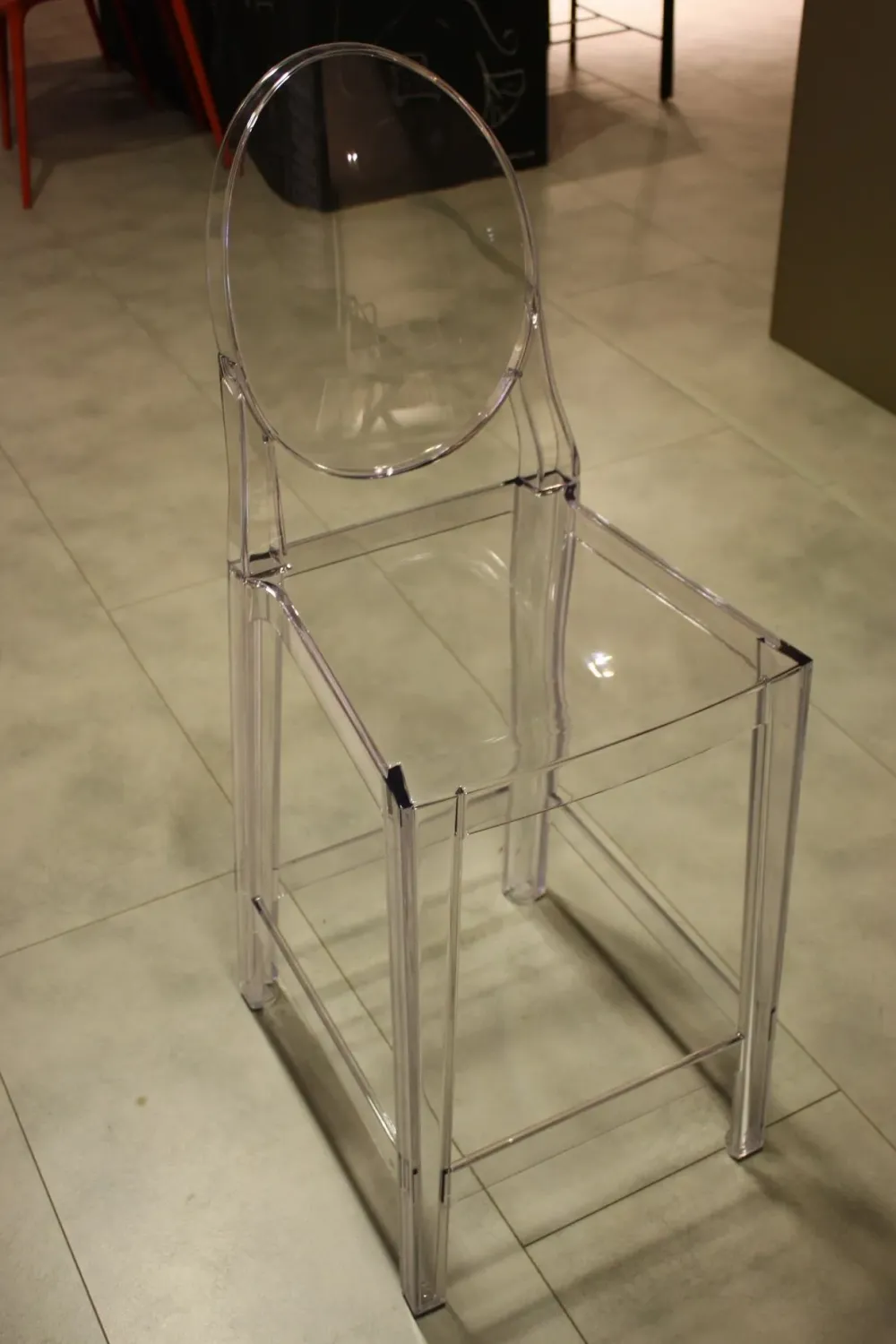 Sgabello modello One more SCONTATO a PREZZI OUTLET^Kartell Hot