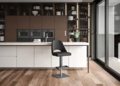 Sgabello regolabile in altezza Oslo a prezzo scontato^Easyline