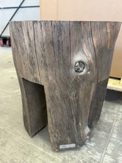 Hot Sgabello Woody con base centrale a prezzo conveniente Sgabelli