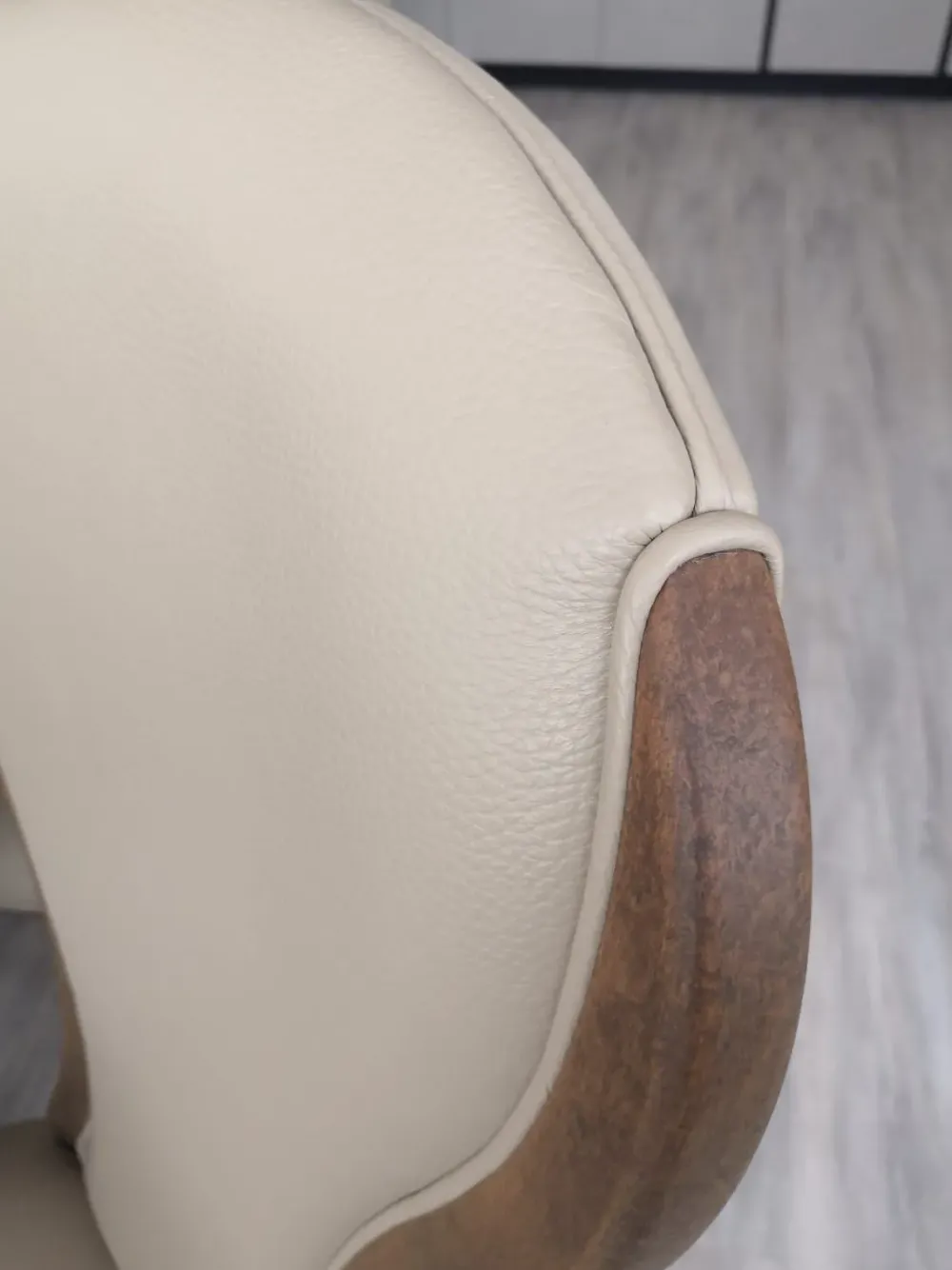 Vittorio Grifoni Soggiorno completo Arkeos di in legno a prezzo Outlet- Soggiorni Completi