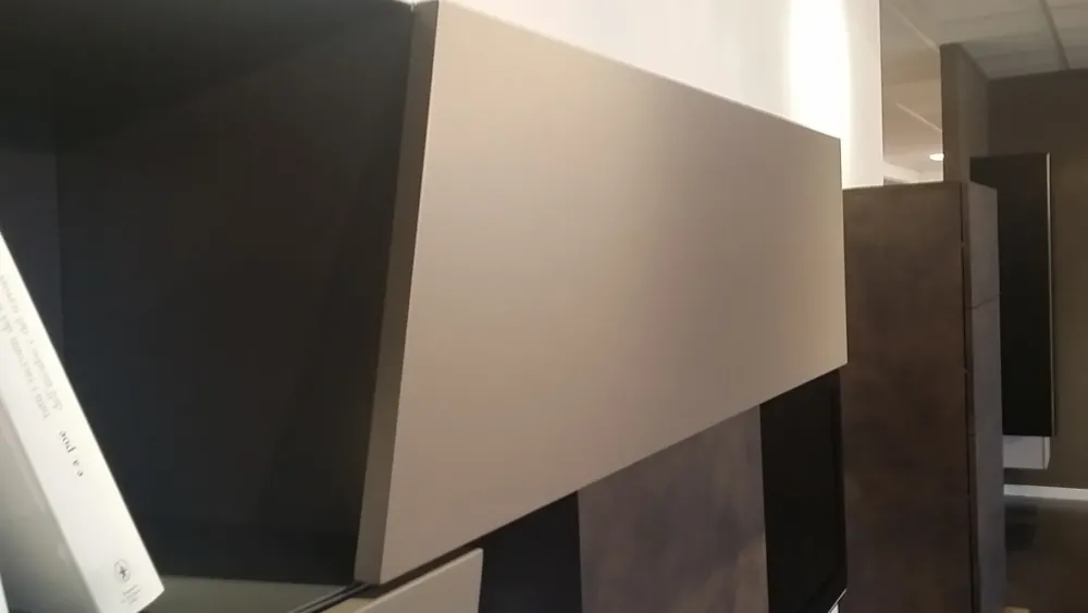 New Soggiorno completo Atlante in cemento e bronzo di in laminato materico a prezzo scontato Soggiorni Completi