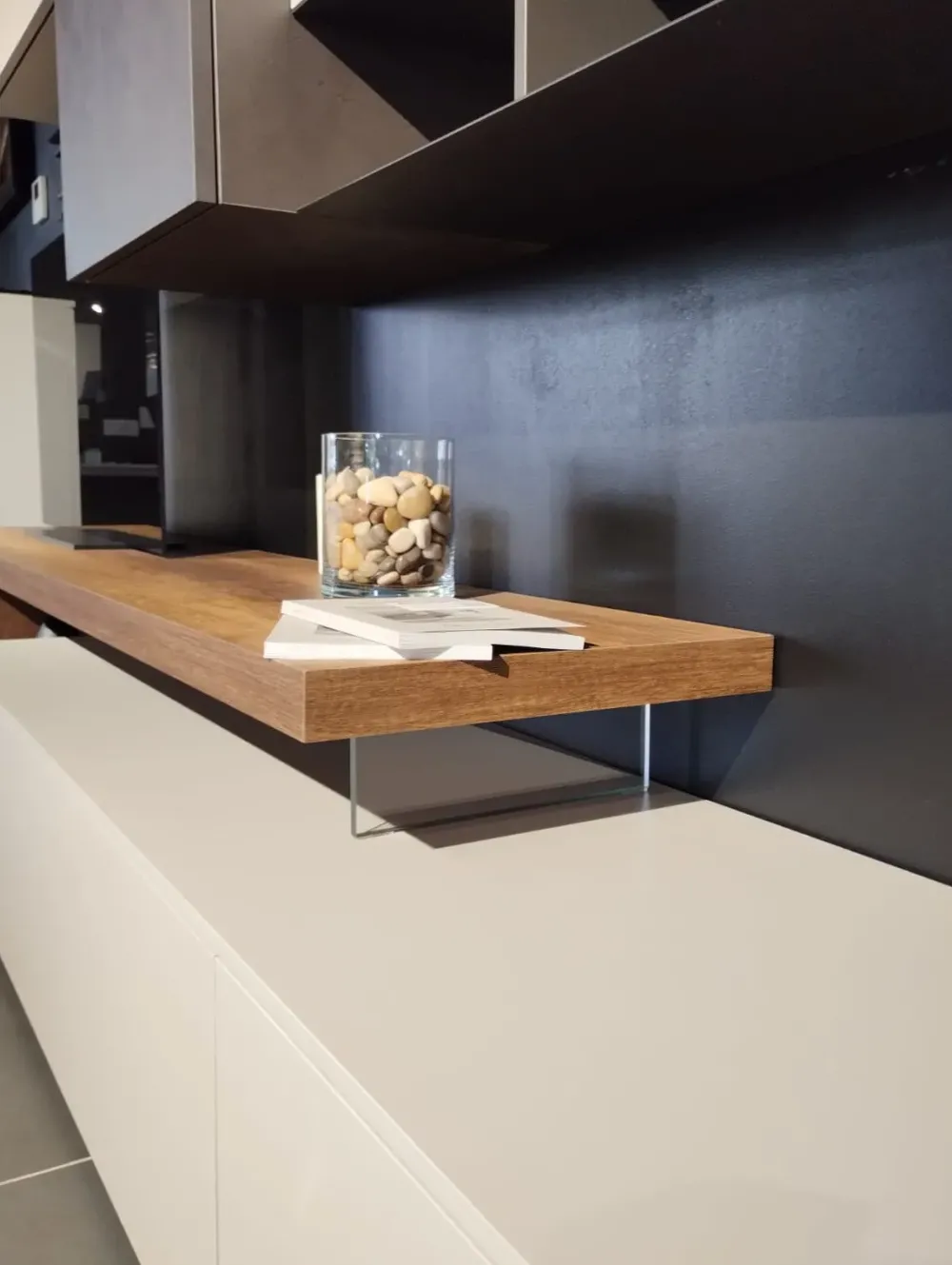 Sale Soggiorno completo Atlante di in stile design a prezzi outlet approfittane ora! Soggiorni Completi