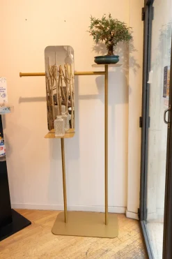 Specchiera Babele di a prezzi ribassati^Memedesign Sale