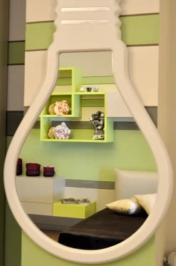 Discount Specchiera in laccato lucido lampadina di a prezzo ribassato Specchiere