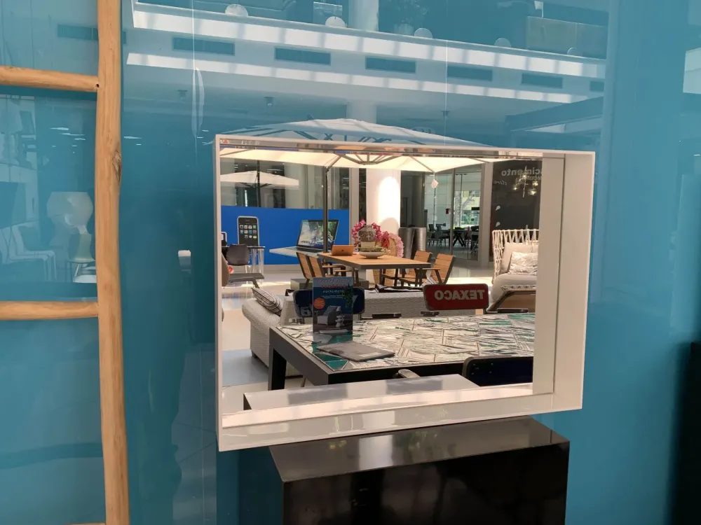 Kartell Specchiera in stile moderna Only me OFFERTA OUTLET- Specchiere