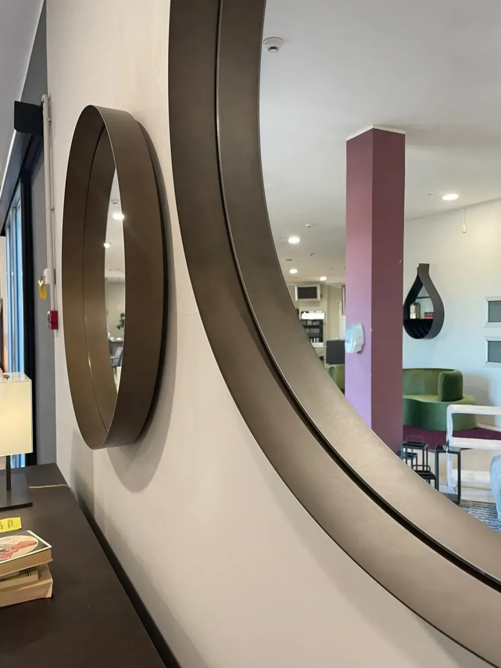 Sale Specchiera modello Specchio wish di in offerta Specchiere