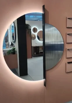 Sale Specchiera modello Specchiera margherita veneziana di con forte sconto Specchiere