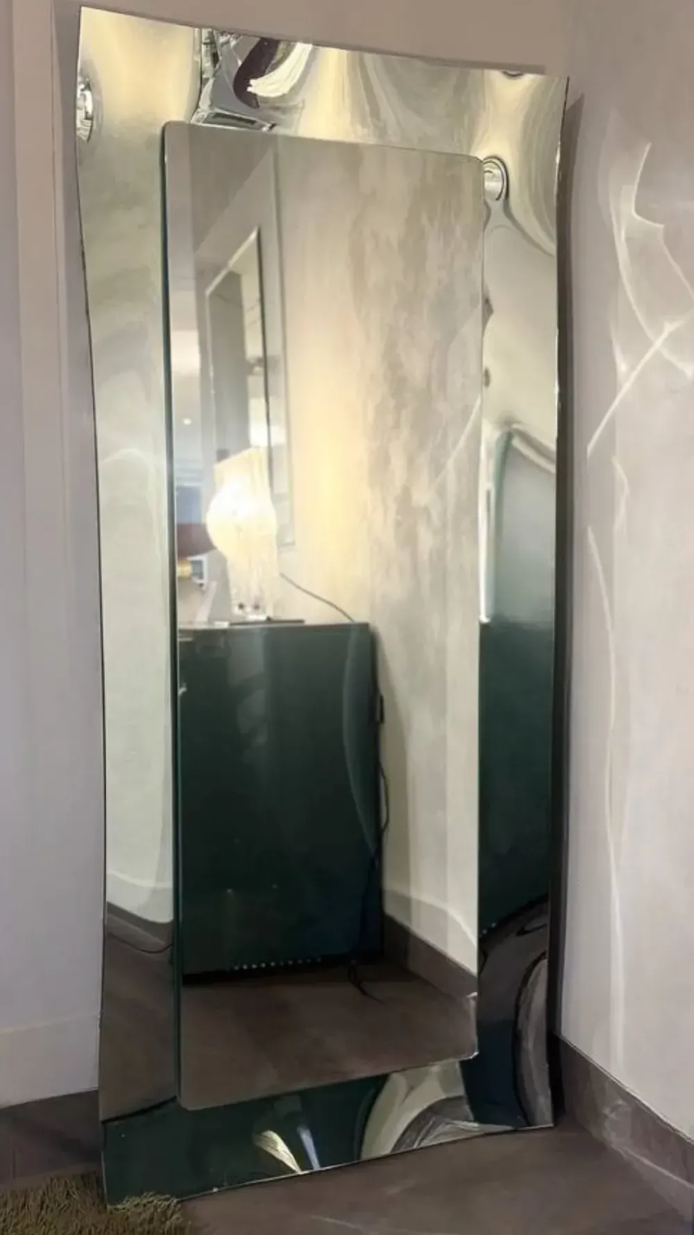 Hot Specchiera stile design modello Mirage in OFFERTA OUTLET Specchiere