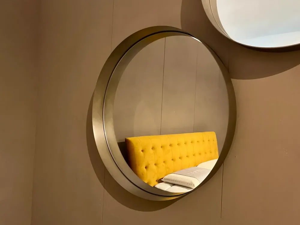 Specchiera Wish di a prezzi ribassati^Cattelan Italia Best