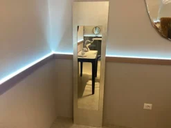 New Specchio Alisei di in stile moderna Specchiere