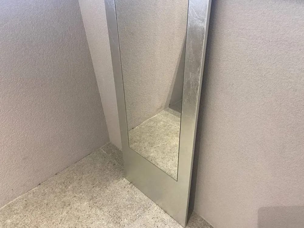 New Specchio Alisei di in stile moderna Specchiere