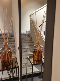 New Specchio design Elvis di a prezzo scontato Specchiere