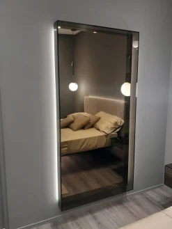 Lago Specchio Glass di a prezzi davvero convenienti- Specchiere