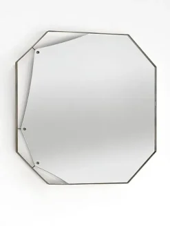Sale Specchio modello Pinch di a prezzi convenienti Specchiere