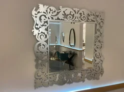 Discount Specchio stile classica modello Romantico in OFFERTA OUTLET Specchiere