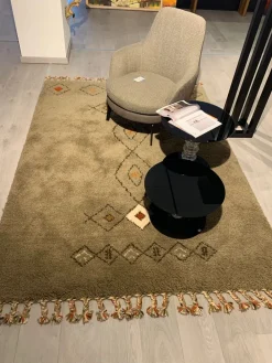 Clearance Tappeto modello Ungherese a prezzi imbattibili Tappeti