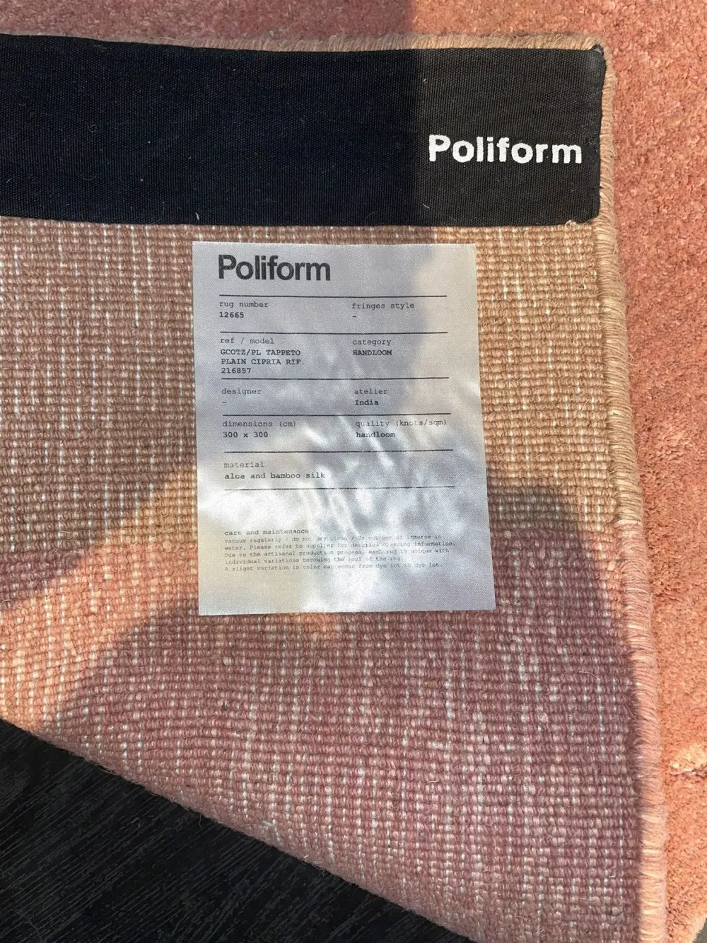 Poliform Tappeto Moderno modello Plain a prezzi outlet- Tappeti