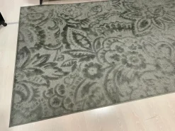 Tappeto moderno Relief a prezzo scontato^Sirecom Online