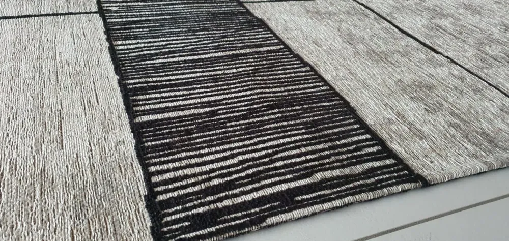 New Tappeto rettangolare in stile moderno Klee chenille a prezzo Outlet Tappeti