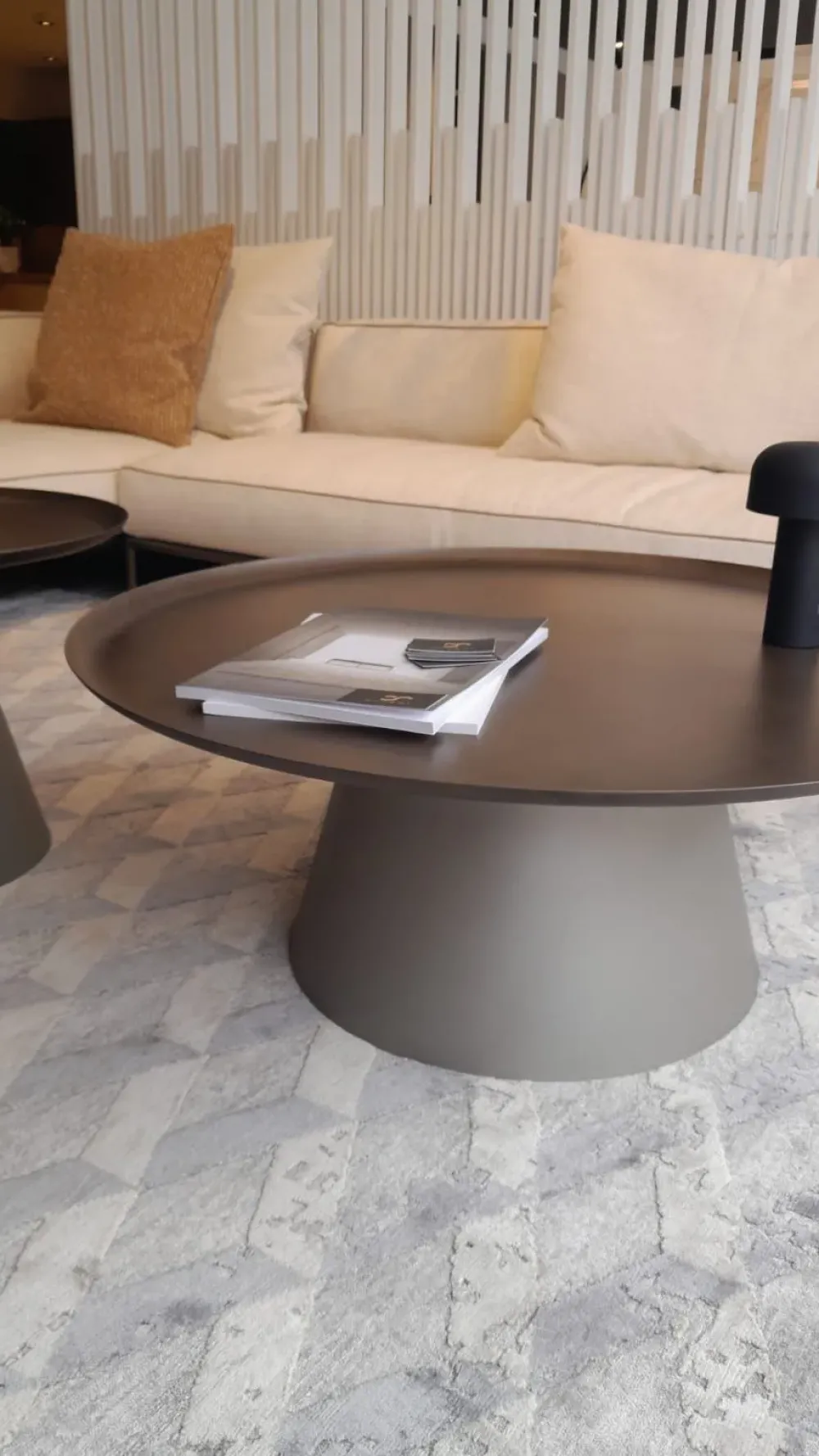 Hot Tavolino Amerigo dell'azienda con forte sconto Tavolini