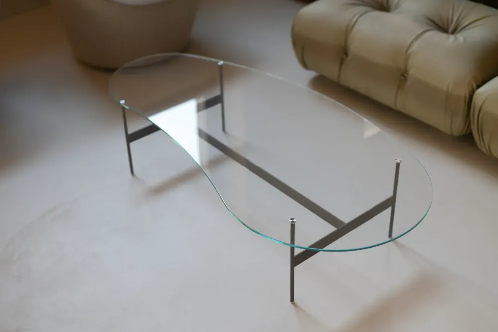 Tavolino modello Formiche in OFFERTA OUTLET^B&B Italia Clearance