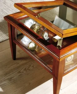 Outlet Tavolino classico F559 di a prezzo ribassato Tavolini