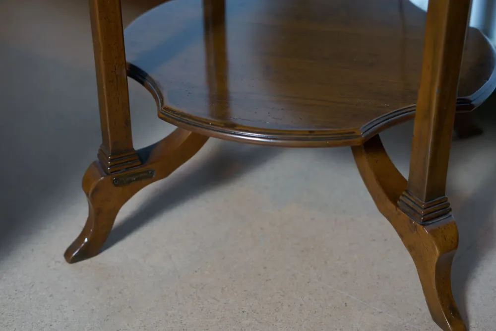 Clearance Tavolino classico Lloyd di a prezzo ribassato Tavolini