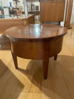 Marchetti Tavolino classico Tavolino tondo bar di a prezzo ribassato- Tavolini