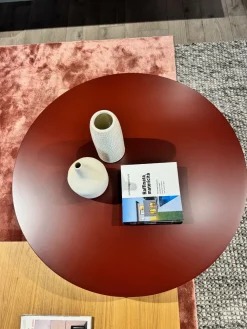 Tavolino design Dolmen  di a prezzo ribassato Tavolini