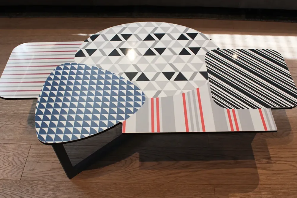 Bonaldo Tavolino design Doppler low di a prezzo ribassato- Tavolini