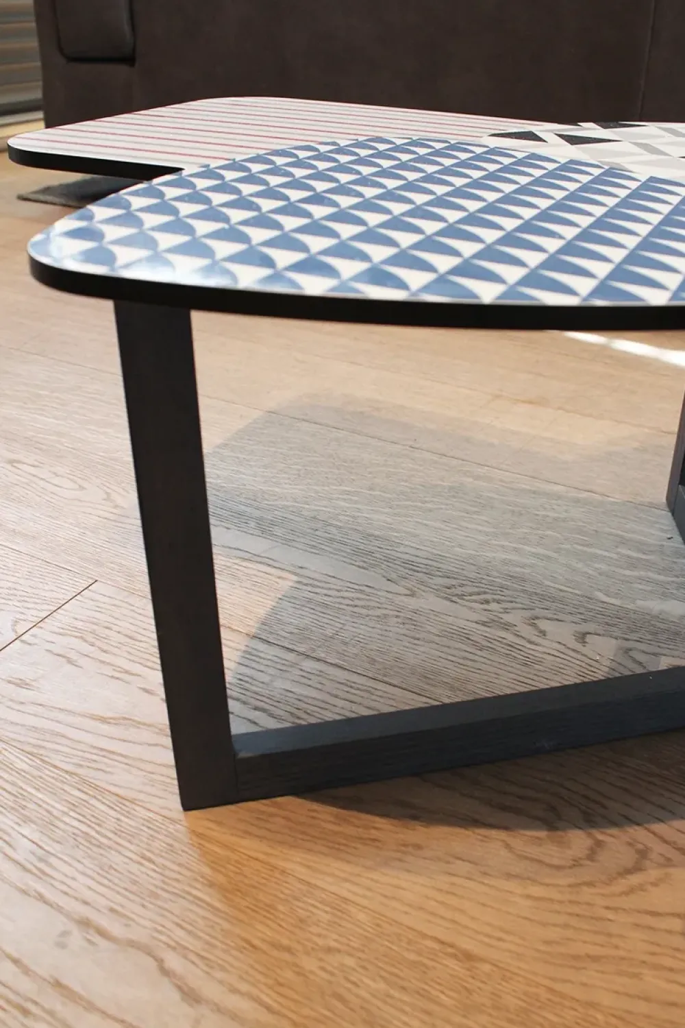 Bonaldo Tavolino design Doppler low di a prezzo ribassato- Tavolini