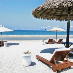 Tavolino design Juju  di a prezzo scontato^Serralunga