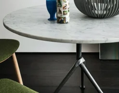 Tavolino design in marmo di Carrara, diam.60, prezzo ribassato!^Magis Clearance