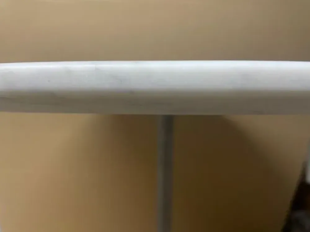 Tavolino design in marmo di Carrara, diam.60, prezzo ribassato!^Magis Clearance