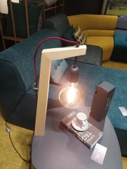 Egoitaliano Tavolino design Pinocchio naturale di a prezzo ribassato- Tavolini