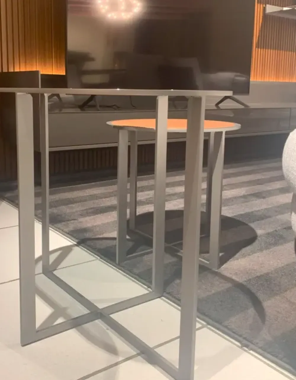 Tavolino design Rialto di a prezzo ribassato^Rimadesio Best