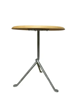 Tavolino design Tavolino officina h.74 di a prezzo scontato^Magis Discount